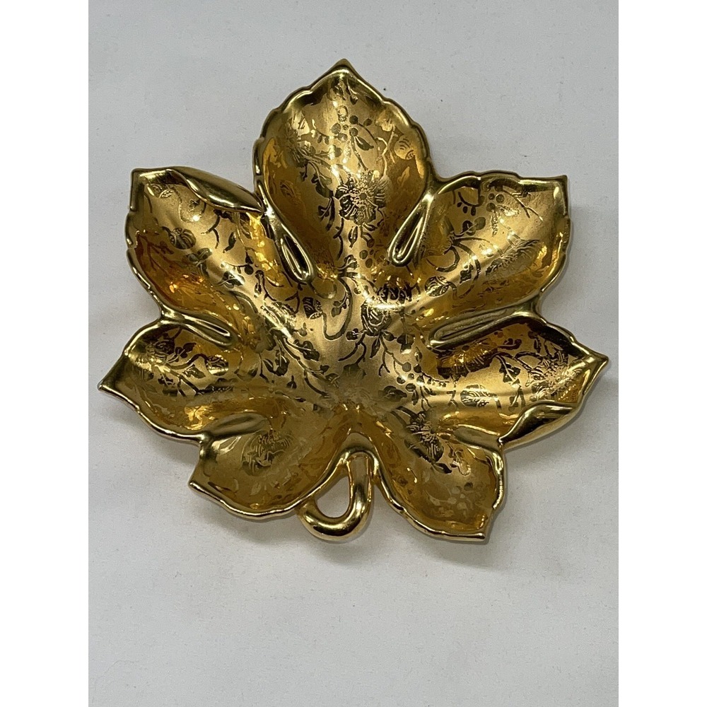 Set of 2 Collectors Osborne 22kt Gold Hand Decorated Trinket ,Nut, Candy Dishes